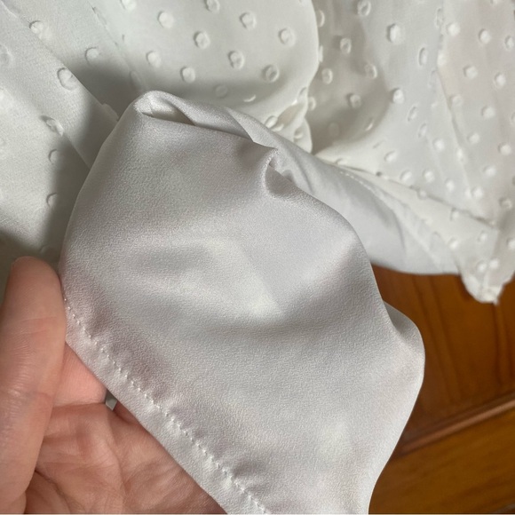 J. Crew Crisp White Swiss Dot Ruffled Mandarin Collar Sleeveless Blouse - Picture 6 of 7